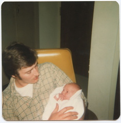 1983-03-21 -- 2 days old